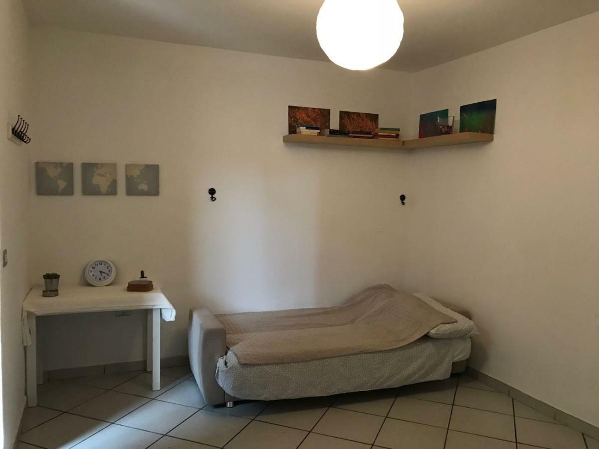 21House - Appartamento 1 Бусто-Арсизио Экстерьер фото